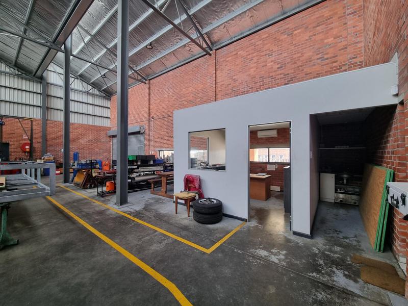 To Let commercial Property for Rent in Fairview Eastern Cape